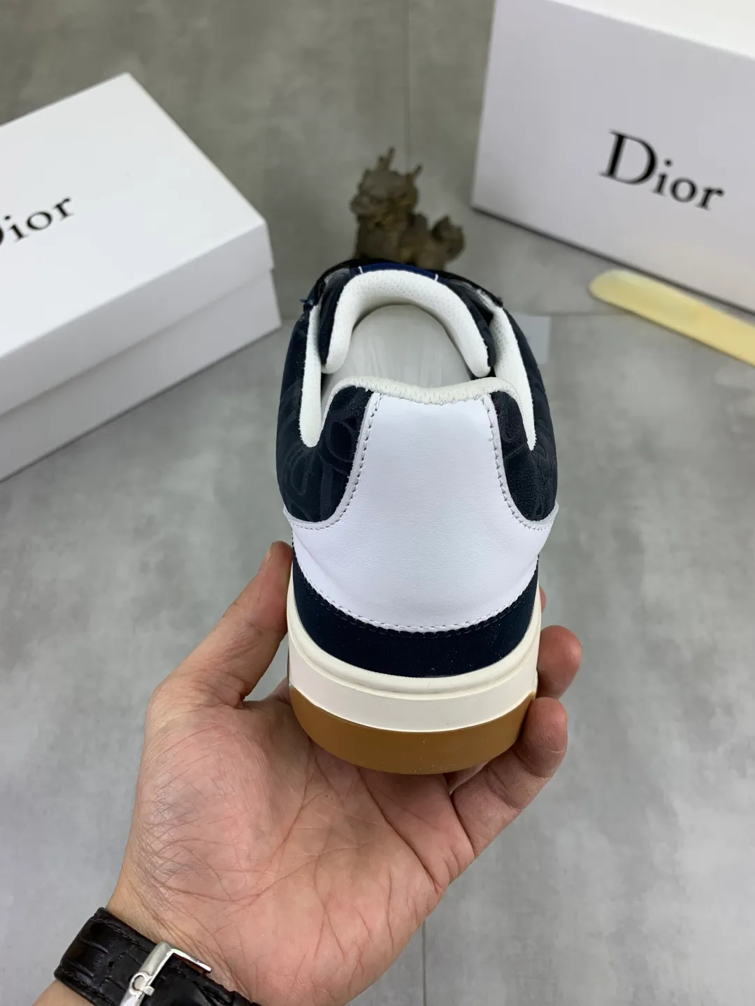 Men's Men's Shoes 💰P380 💰[New Style]🆘[Dior] 2025 Dior Original Lace-up Low-top Men's Shoes Classic casual shoes 🔥This model is the official flagship model with high quality and made by famous original designers. It is made of high-quality cowhide with original materials➕Comfortable and breathable mesh lining➕Pigskin insole. The perfect last shape and generous and fashionable design have attracted many consumers. Suitable for drivers to drive🚗. What you want is the highest quality in the market. Color: 4️⃣Color code number: 38--44 (45 customized)
